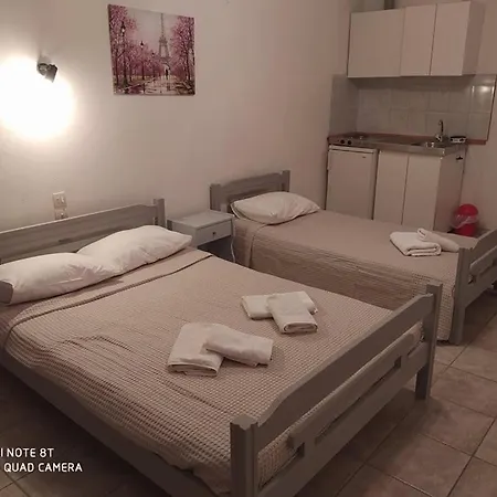 5 Platania Apartment